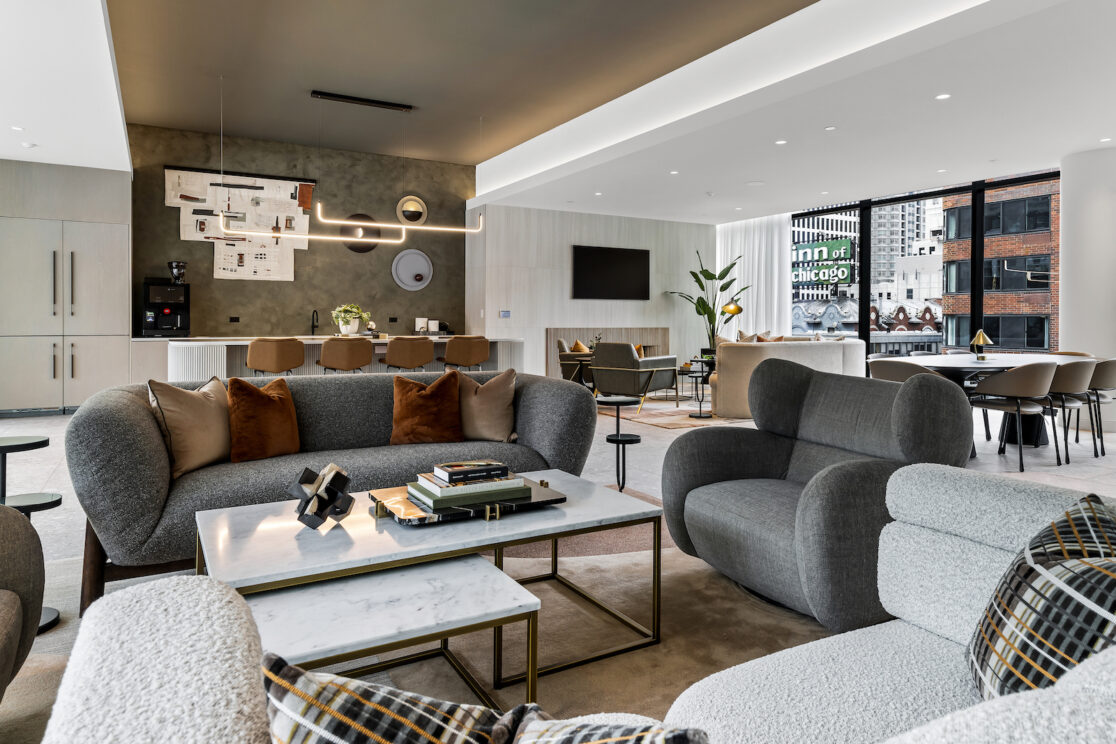 Amenity Lounge